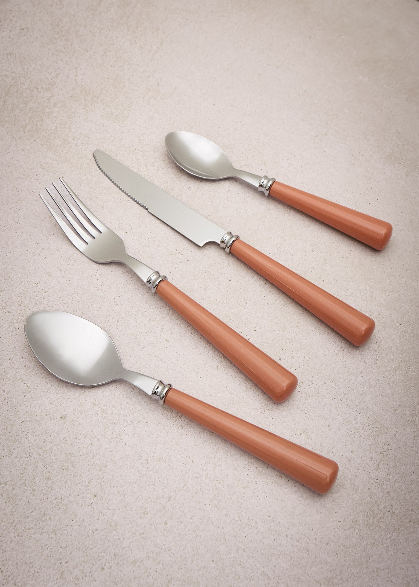 Set 24 piezas cuberteria naranja