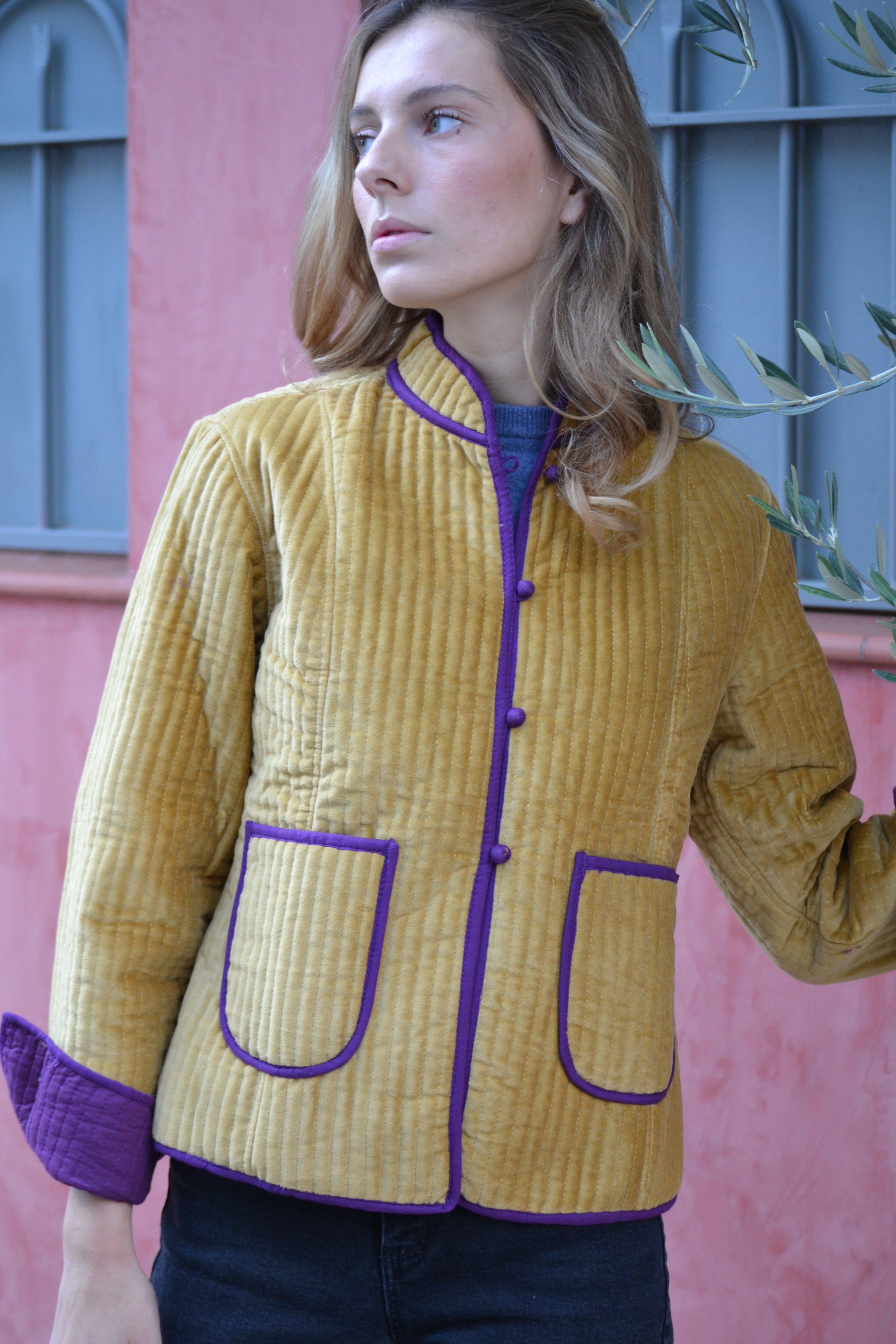 CHAQUETA QUILTED TERCIOPELO