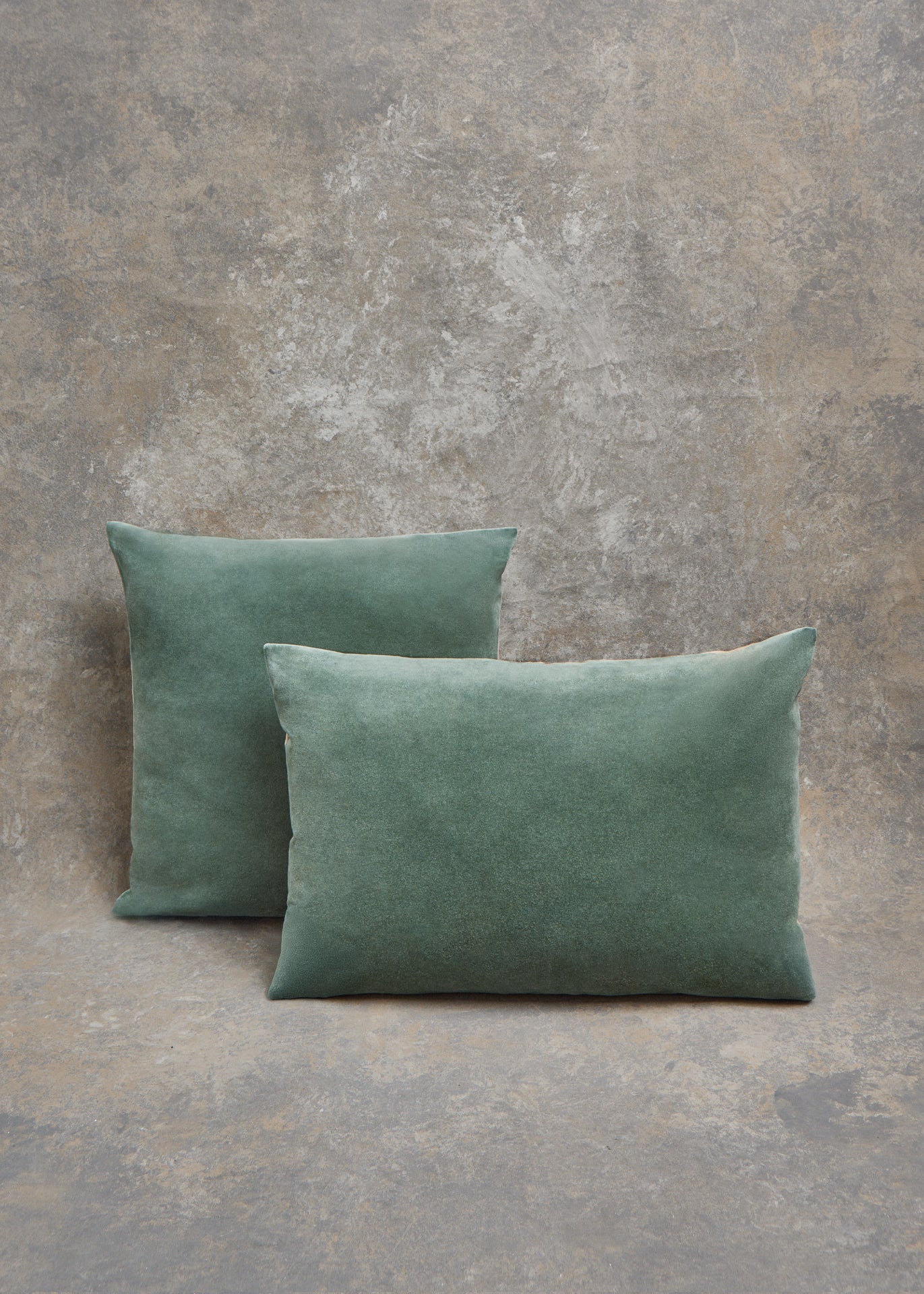 Funda cojín terciopelo reversible celadón